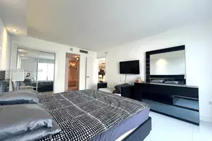 5555 Collins Ave, Miami Beach, FL 33140 - Photo 13