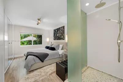 736 W 51 St, Miami Beach, FL 33140 - Photo 11