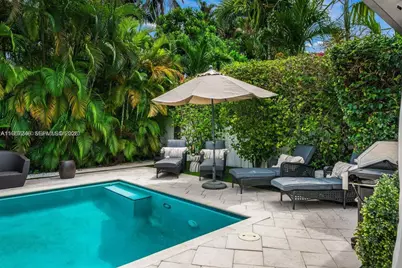 736 W 51 St, Miami Beach, FL 33140 - Photo 21