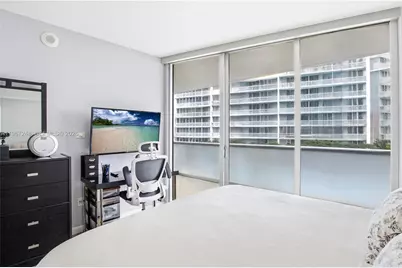 495 Brickell Ave #1608, Miami, FL 33131 - Photo 9