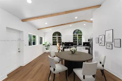 7031 SW 63rd Ct, South Miami, FL 33143 - Photo 5