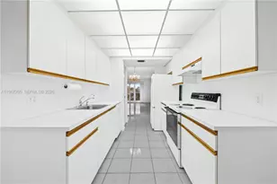 12701 SW 13th St, Pembroke Pines, FL 33027 - Photo 23