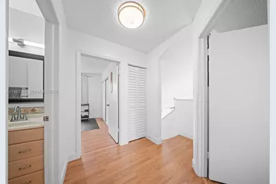 1340 NW 125th Ter, Sunrise, FL 33323 - Photo 13