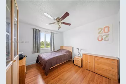 1340 NW 125th Ter, Sunrise, FL 33323 - Photo 11