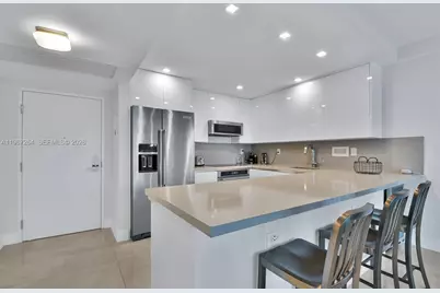 2301 Collins Ave #303, Miami Beach, FL 33139 - Photo 7