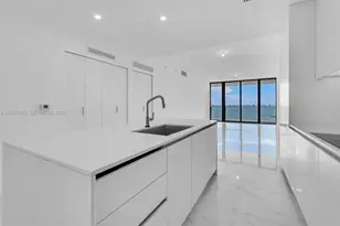 700 NE 24th St, Miami, FL 33137 - Photo 3
