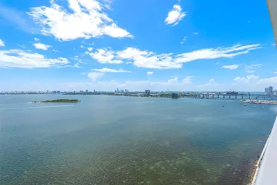 700 NE 24th St #1806, Miami, FL 33137 - Photo 31