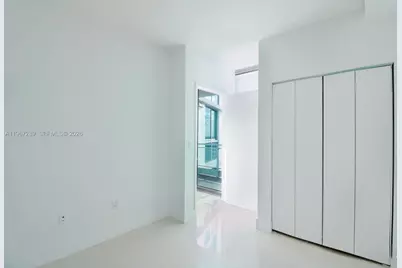 92 SW 3rd St #2706, Miami, FL 33130 - Photo 1