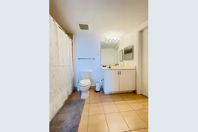 1750 N Bayshore Dr #2710, Miami, FL 33132 - Photo 17