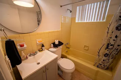 11600 NE 6th Ave, Biscayne Park, FL 33161 - Photo 19