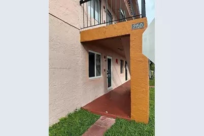 2170 W 60th St #16205, Hialeah, FL 33016 - Photo 1
