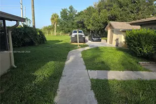 4321 Kirby Loop Rd, Fort Pierce, FL 34981 - Photo 23