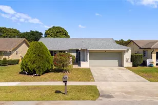 10681 Greenbriar Ct, Boca Raton, FL 33498 - Photo 1