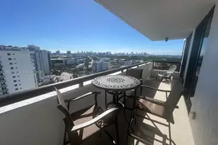 2555 Collins Ave, Miami Beach, FL 33140 - Photo 3