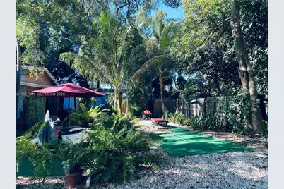 1760 NE 144th St, Miami, FL 33181 - Photo 81