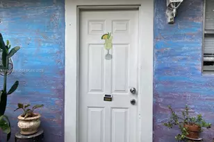 1760 NE 144th St, Miami, FL 33181 - Photo 23