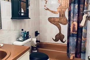 1760 NE 144th St, Miami, FL 33181 - Photo 53
