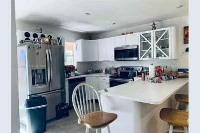 1760 NE 144th St, Miami, FL 33181 - Photo 43