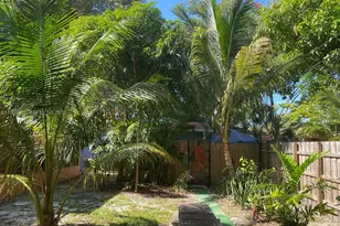 1760 NE 144th St, Miami, FL 33181 - Photo 69