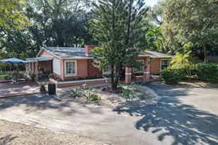 1760 NE 144th St, Miami, FL 33181 - Photo 11
