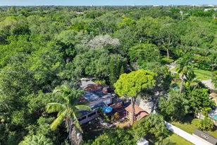 1760 NE 144th St, Miami, FL 33181 - Photo 1