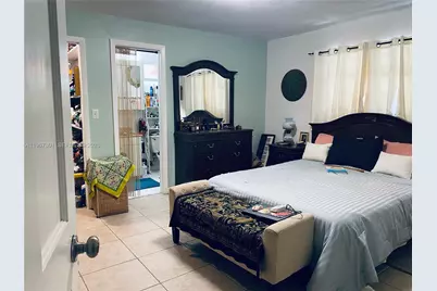 1760 NE 144th St, Miami, FL 33181 - Photo 57