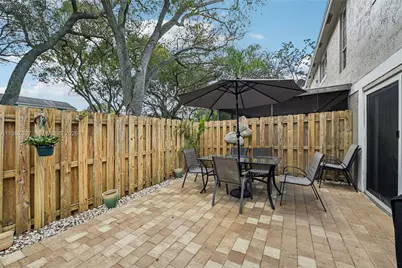 12252 SW 50th Pl, Cooper City, FL 33330 - Photo 29