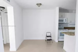 1801 S Treasure Dr, North Bay Village, FL 33141 - Photo 7