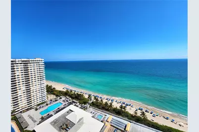 1980 S Ocean Dr #PHE, Hallandale Beach, FL 33009 - Photo 1
