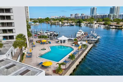 300 Three Islands Blvd #PH3A, Hallandale Beach, FL 33009 - Photo 51