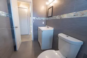 3129 Hollywood Blvd, Hollywood, FL 33021 - Photo 9