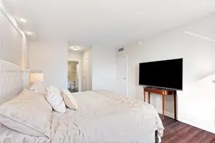1985 S Ocean Dr, Hallandale Beach, FL 33009 - Photo 9