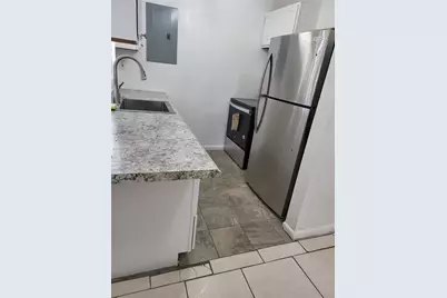 755 NW 84th St, Miami, FL 33150 - Photo 3
