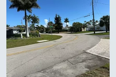 4321 NE 15th Ter, Oakland Park, FL 33334 - Photo 5