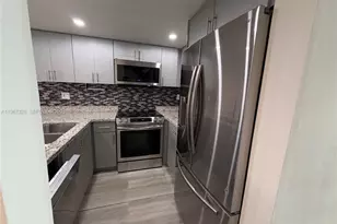 1711 W 58th St, Hialeah, FL 33012 - Photo 5