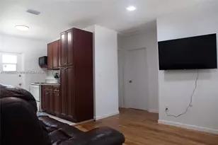 1821 Harding St, Hollywood, FL 33020 - Photo 15