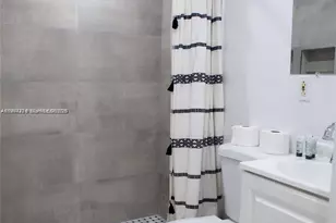 1821 Harding St, Hollywood, FL 33020 - Photo 9