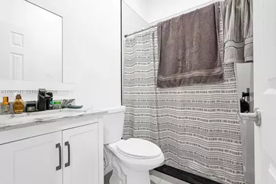 12735 SW 211th St, Miami, FL 33177 - Photo 9