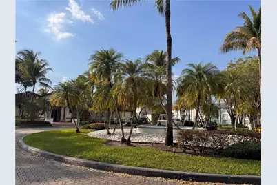 4360 NW 107th Ave #301, Doral, FL 33178 - Photo 3