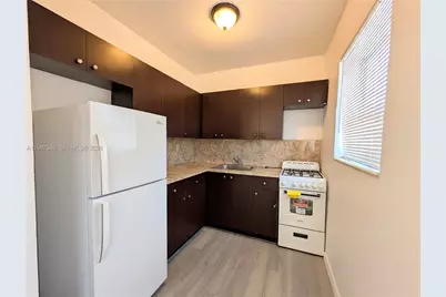 1565 SW 6th St #8, Miami, FL 33135 - Photo 9