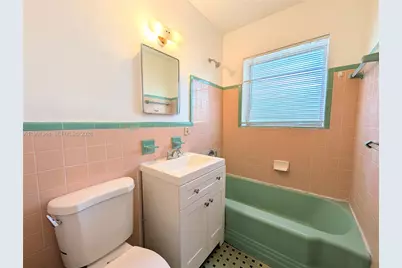 1565 SW 6th St #8, Miami, FL 33135 - Photo 21