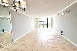 800 Parkview Dr, Hallandale Beach, FL 33009 - Photo 15