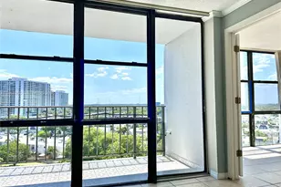 800 Parkview Dr, Hallandale Beach, FL 33009 - Photo 3