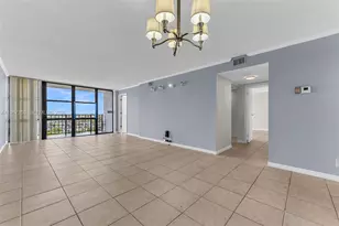 800 Parkview Dr, Hallandale Beach, FL 33009 - Photo 5