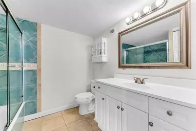 800 Parkview Dr #1007, Hallandale Beach, FL 33009 - Photo 9