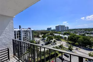 800 Parkview Dr, Hallandale Beach, FL 33009 - Photo 9
