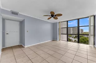 800 Parkview Dr, Hallandale Beach, FL 33009 - Photo 9
