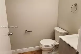 [Address not provided], Miami Lakes, FL 33016 - Photo 31