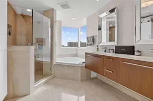 19400 Turnberry Way, Aventura, FL 33180 - Photo 21