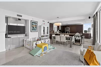 19400 Turnberry Way #1012, Aventura, FL 33180 - Photo 5